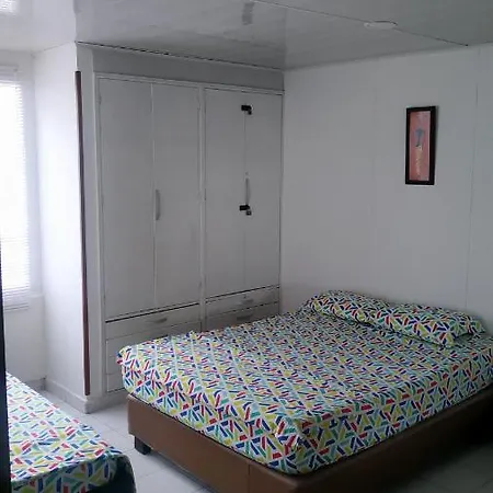 Edificio Nuevo Conquistador Apartamento *