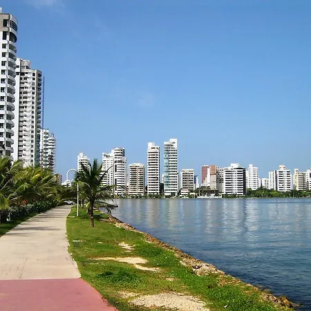 Apartamento Edificio Nuevo Conquistador *