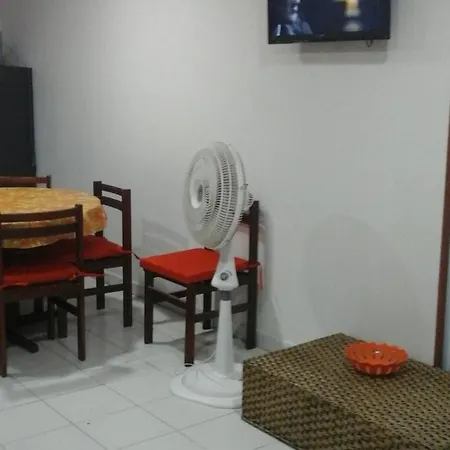 Apartamento Edificio Nuevo Conquistador *